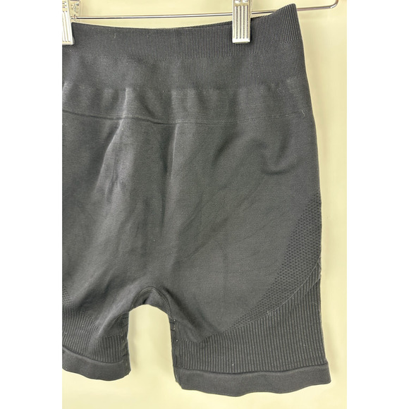 Alphalete Seamless Short Black No Size or Care Tag Shorts Stretch Small/Medium?? - Picture 5 of 6